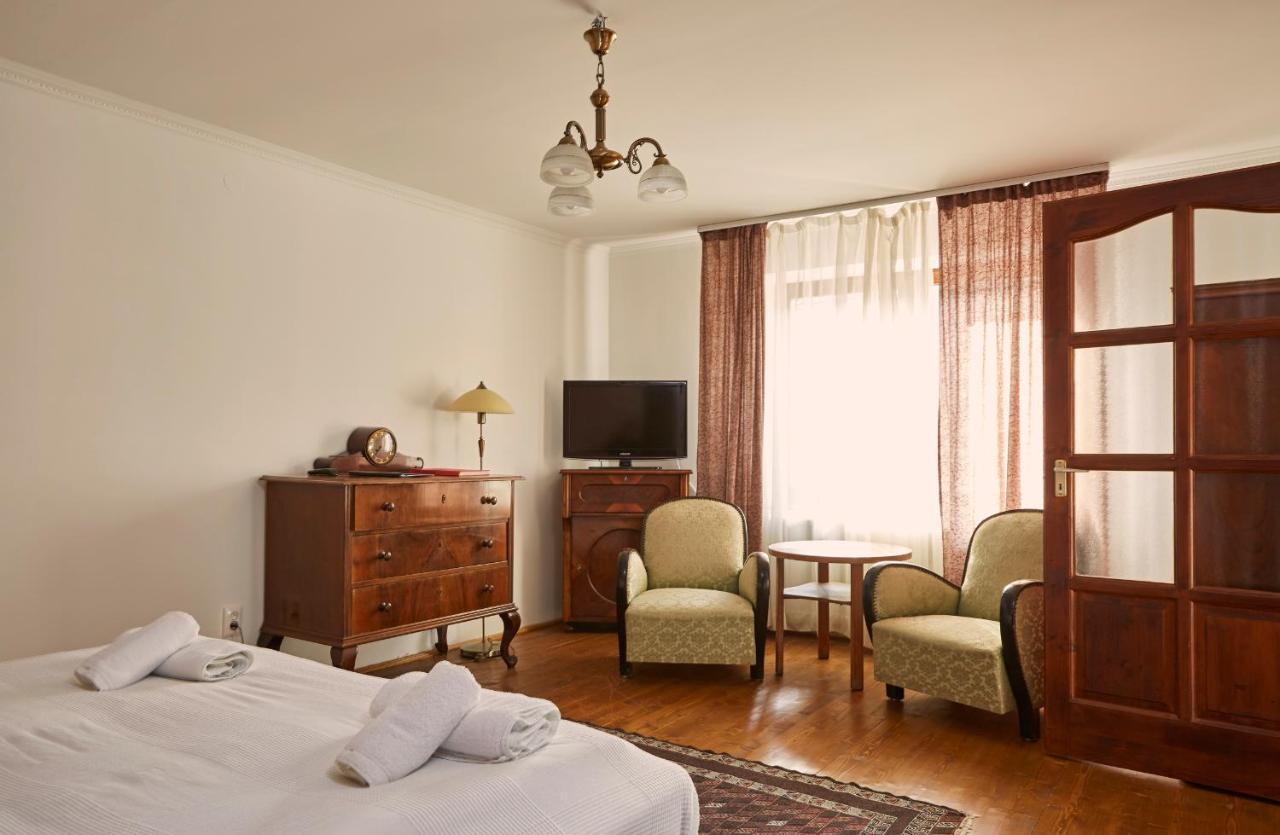 Preselo Pinceszet Es Vendeghaz Bed & Breakfast Erdobenye Exterior photo